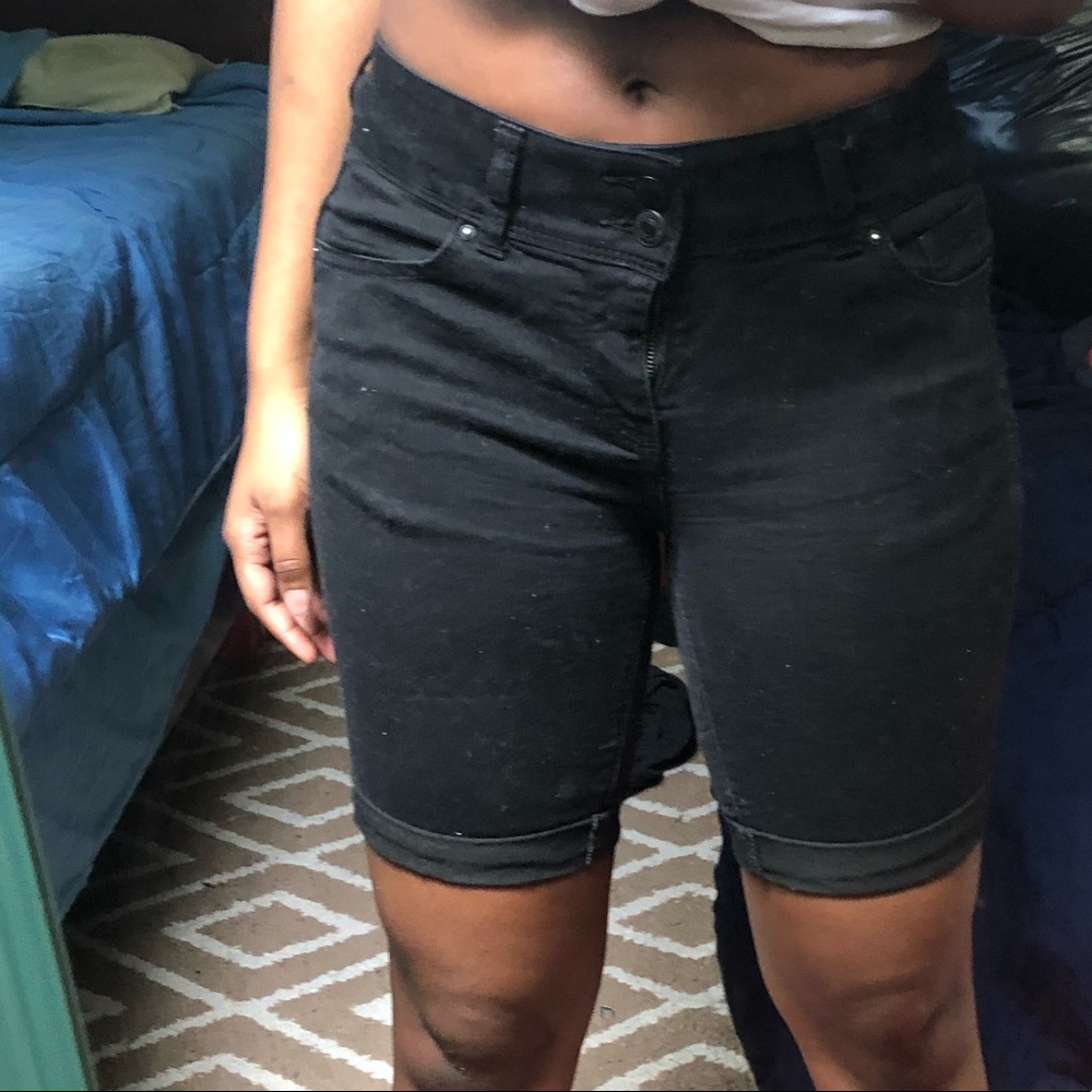 Black Bermuda shorts